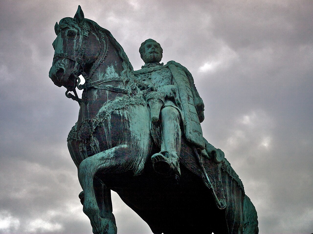 Prince Mihailo Monument