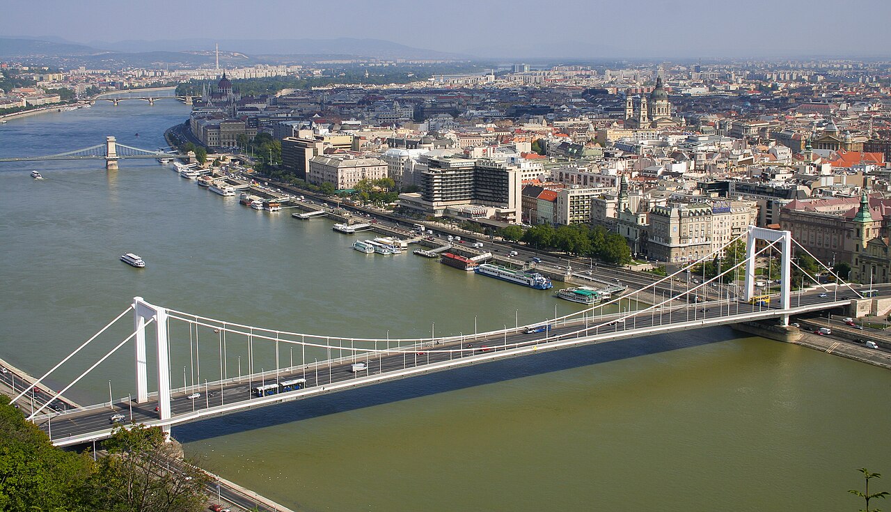 Elisabeth Bridge